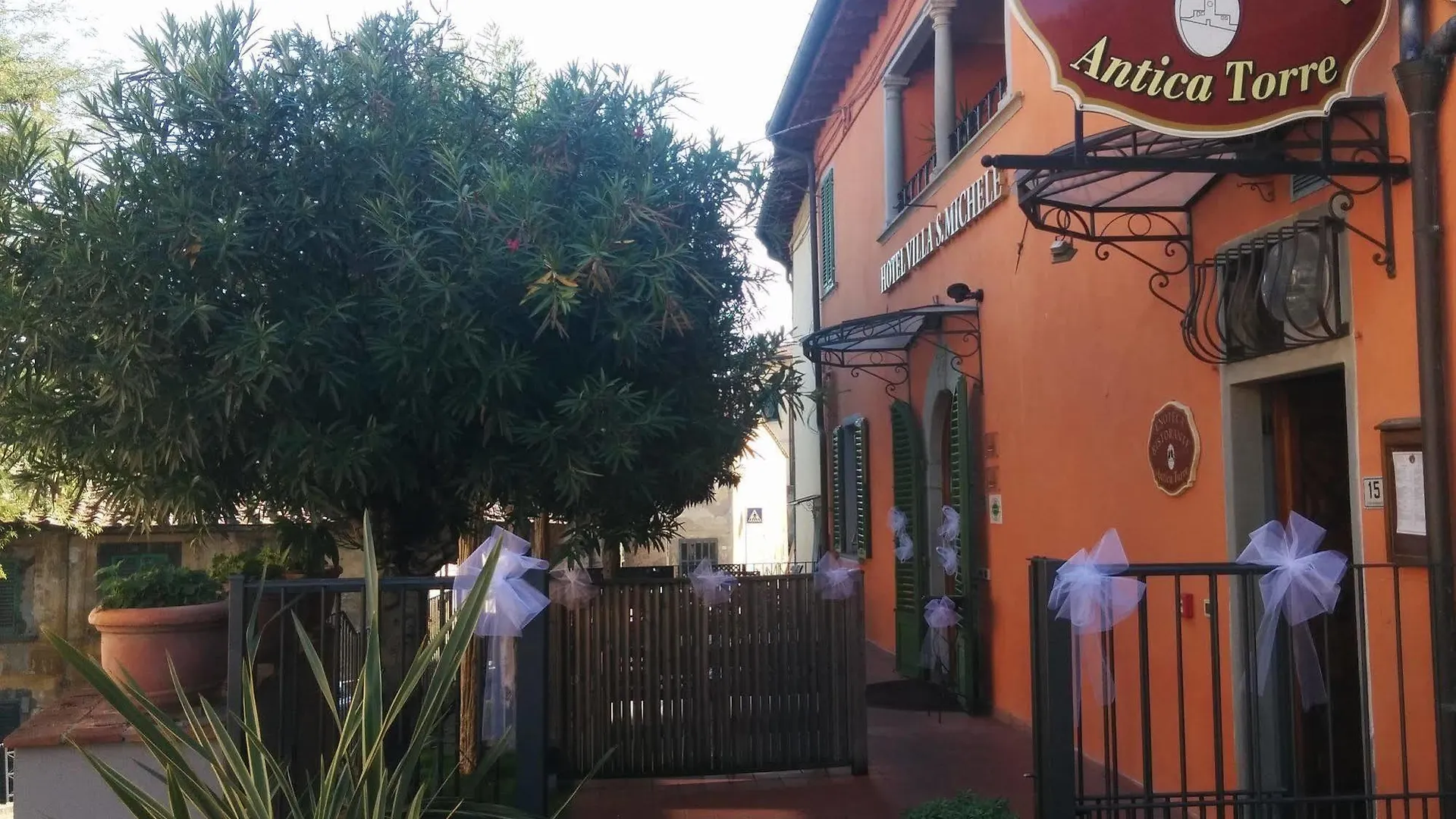 Hotel Villa San Michele Carmignano 3*,  Italy
